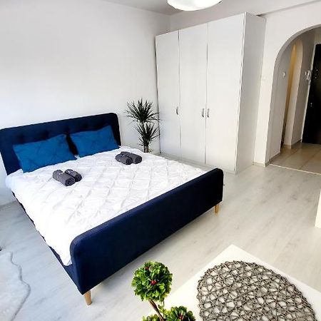Victoriei Central Studio Apartment บูคาเรสต์ ภายนอก รูปภาพ